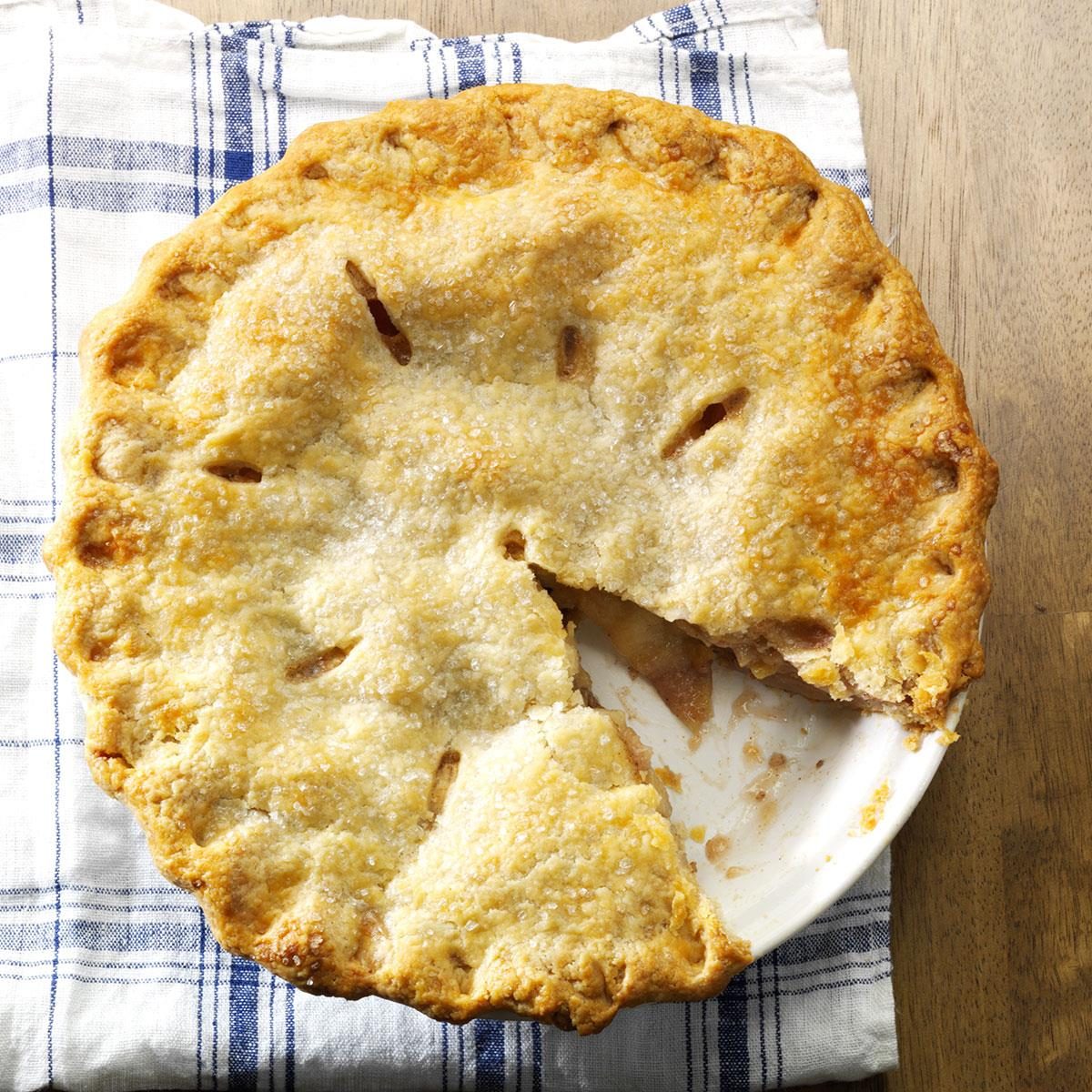 This Is How Apple Pie Became America’s Favorite Dessert