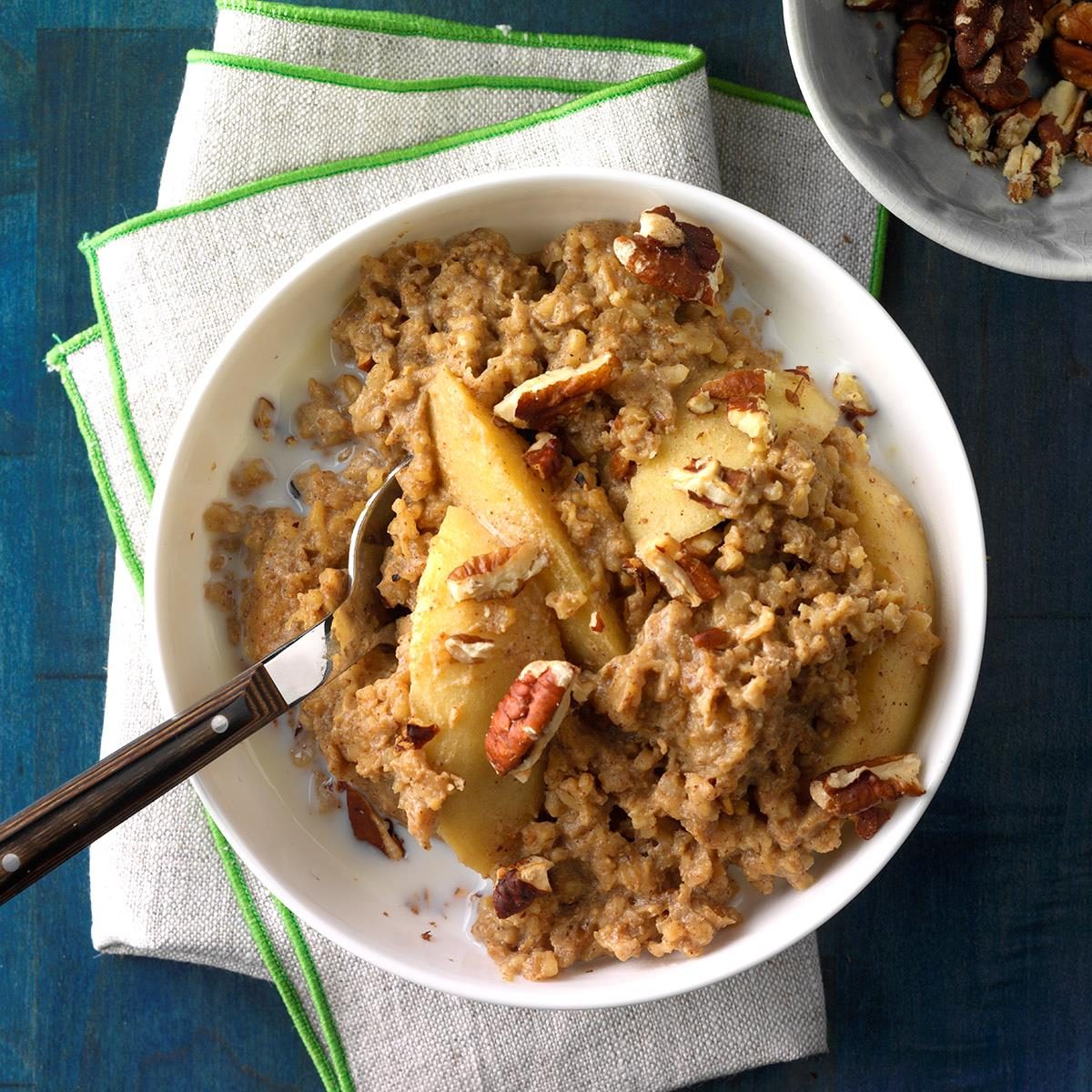 Spiced Apple Oatmeal