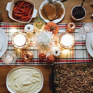 Friendsgiving table.