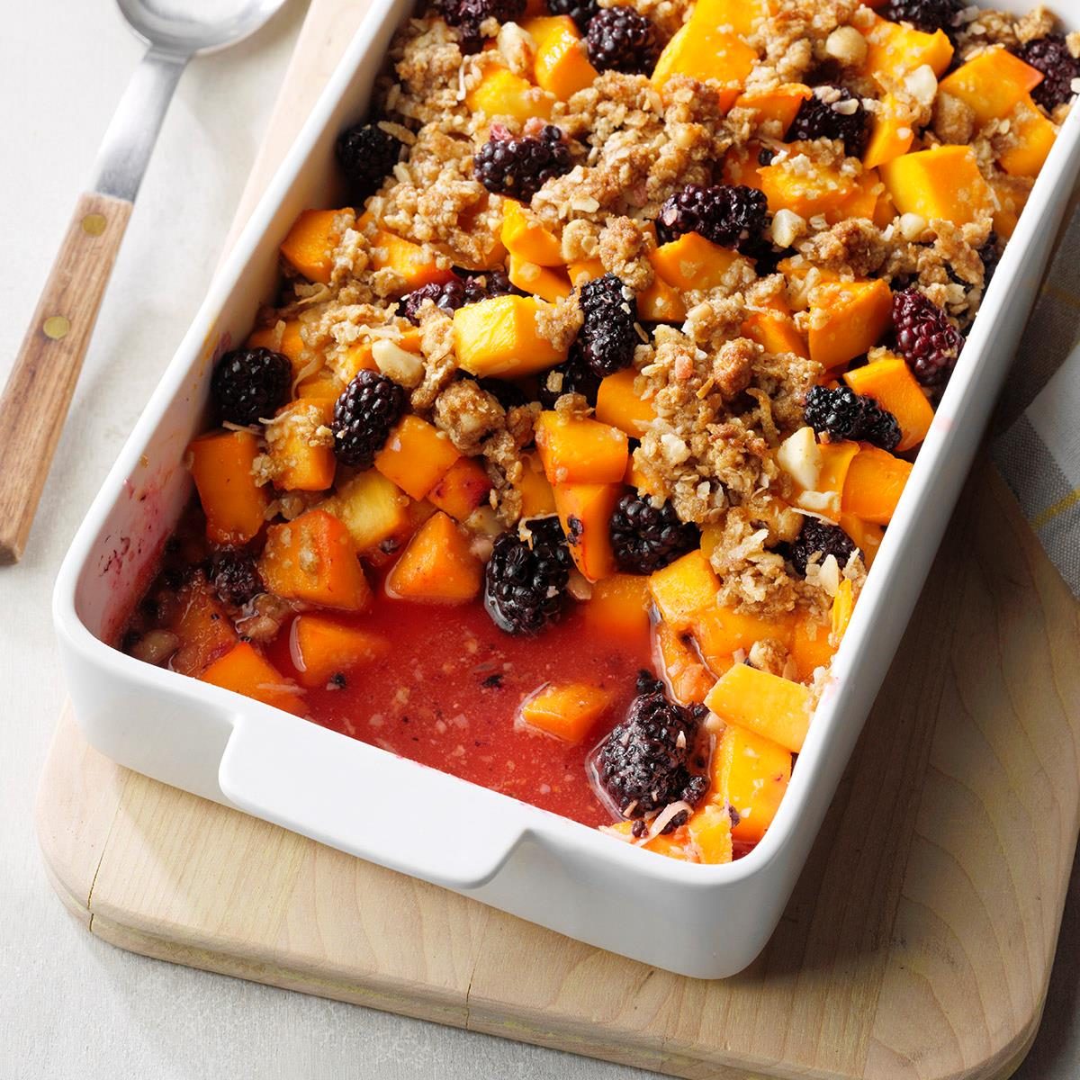 Blackberry-Mango Crumble