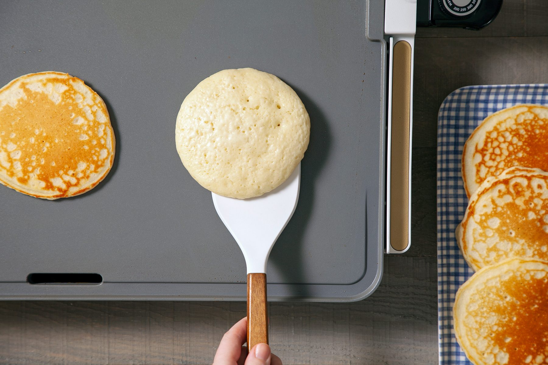 Fluffy Pancakes Ft23 7539 Ec 120623 4 Ss Edit