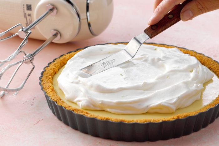 Topping with cream for Lime Tart