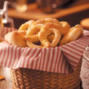 Beer ‘n’ Gouda Pretzels