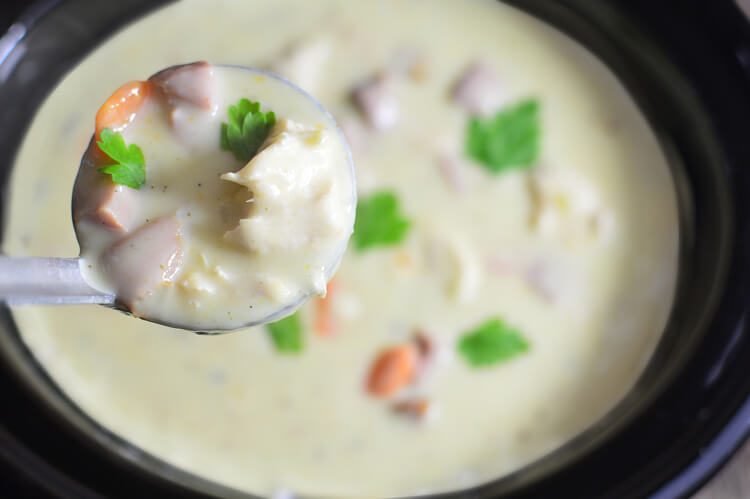 Slow cooker chicken cordon bleu soup