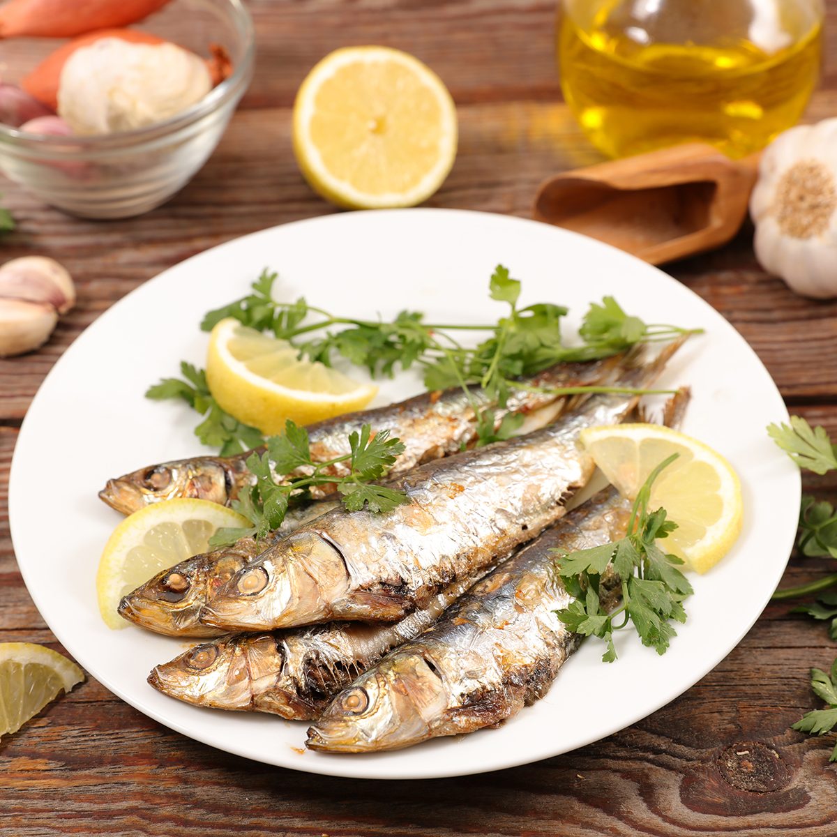 fried fish and lemon