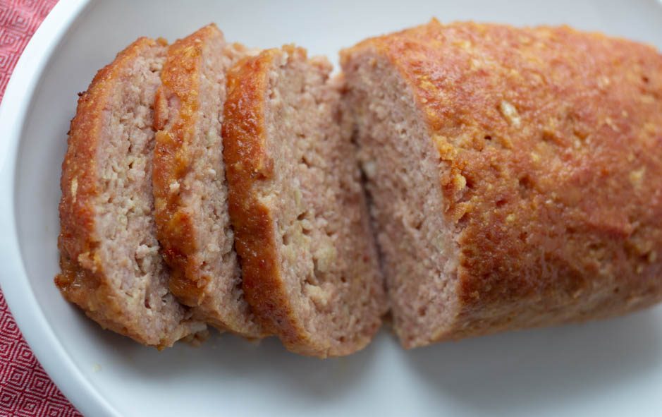 Sliced meatloaf