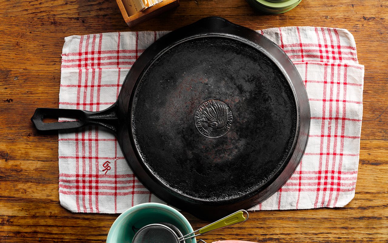 This Is When to Throw Away a Cast Iron Skillet