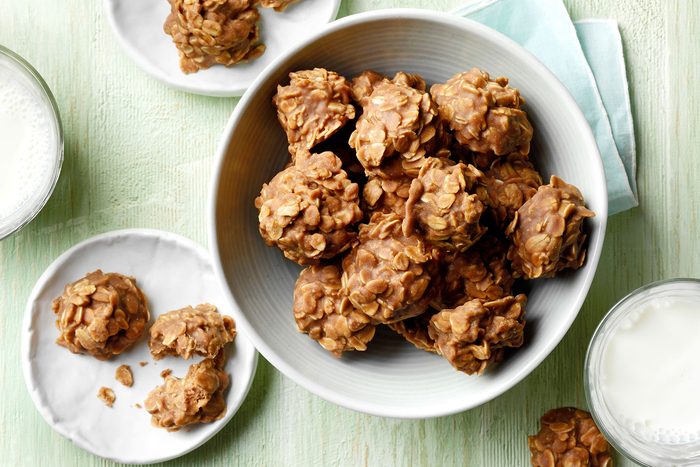 Chocolate Peanut Butter No Bake Cookies