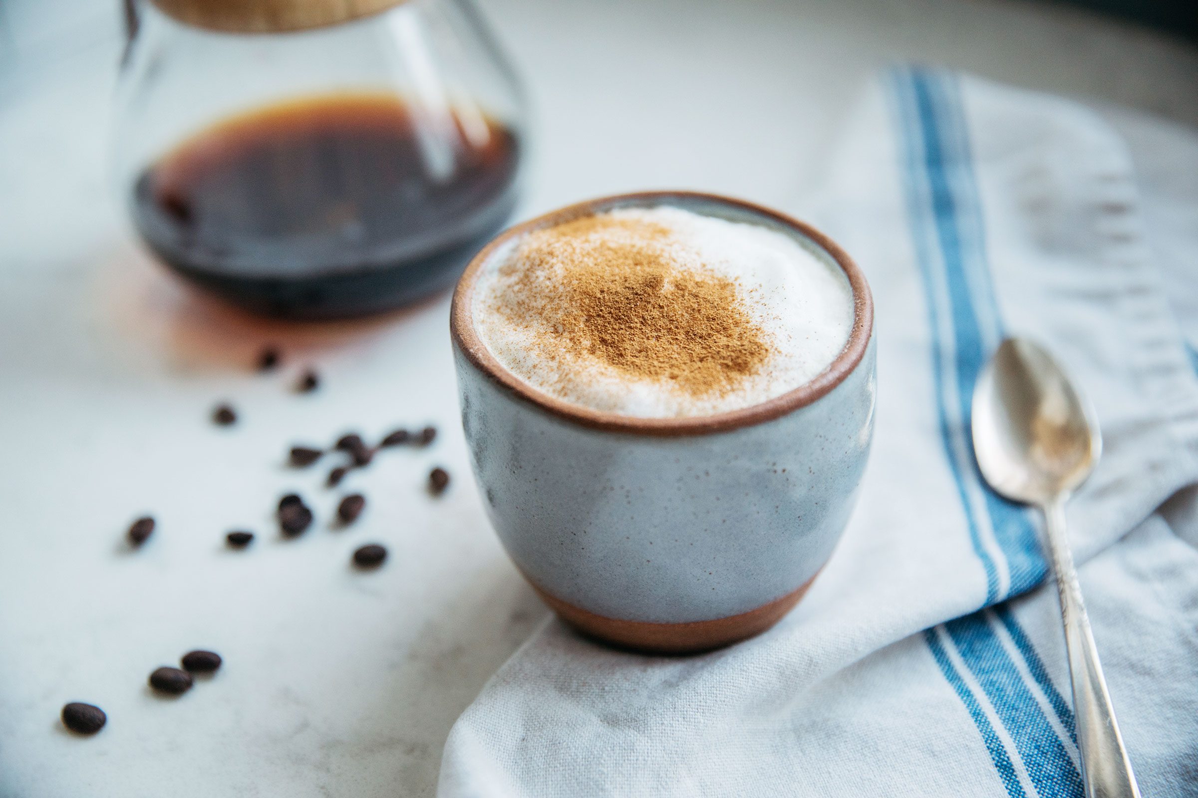 How to Make a Latte at Home