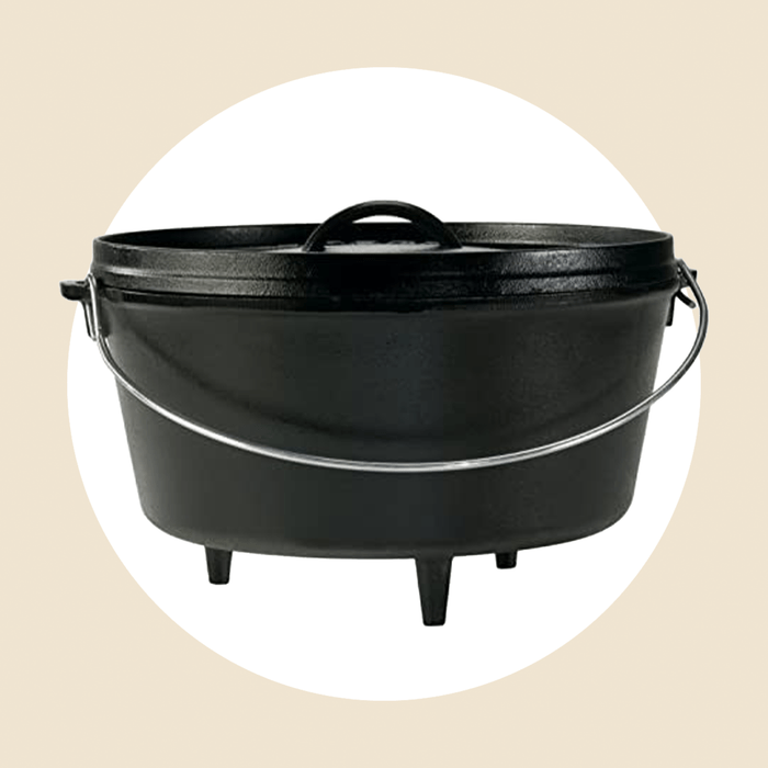 Lodge Deep Camp Dutch Oven Ecomm Via Amazon.com 001