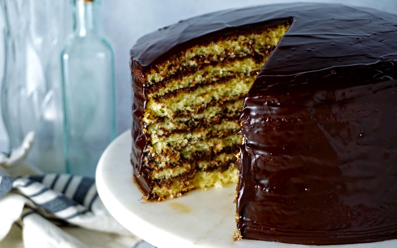 How to Make a Smith Island Cake