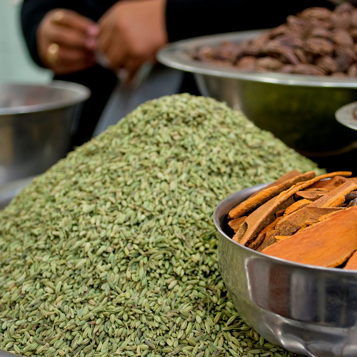 indian spices Fennel Seeds And Cinnamon For Sale At Market.india. (Photo by: Madhurima Sil/IndiaPictures/Universal Images Group via Getty Images)