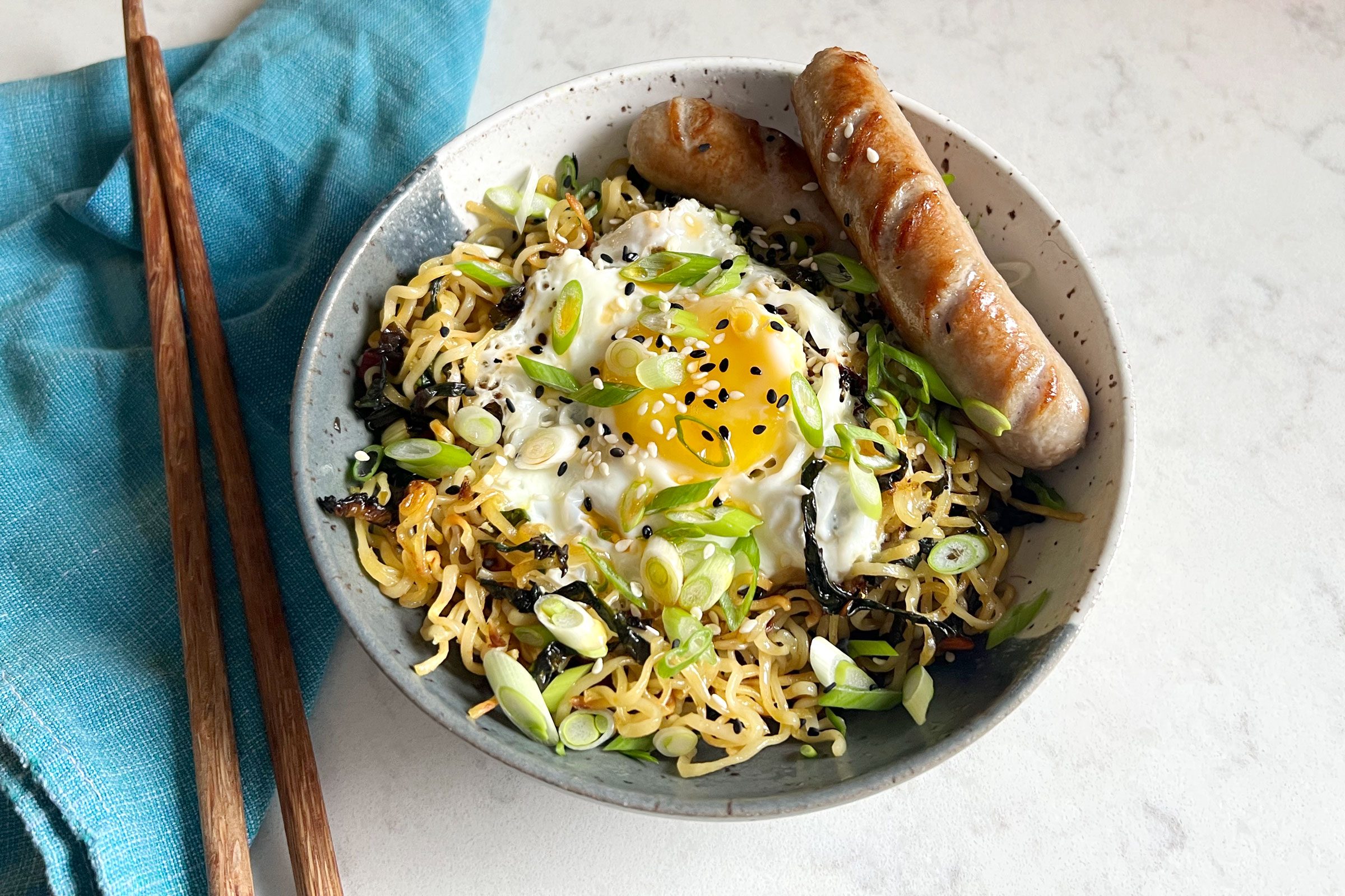 How to Make Breakfast Ramen Bowls