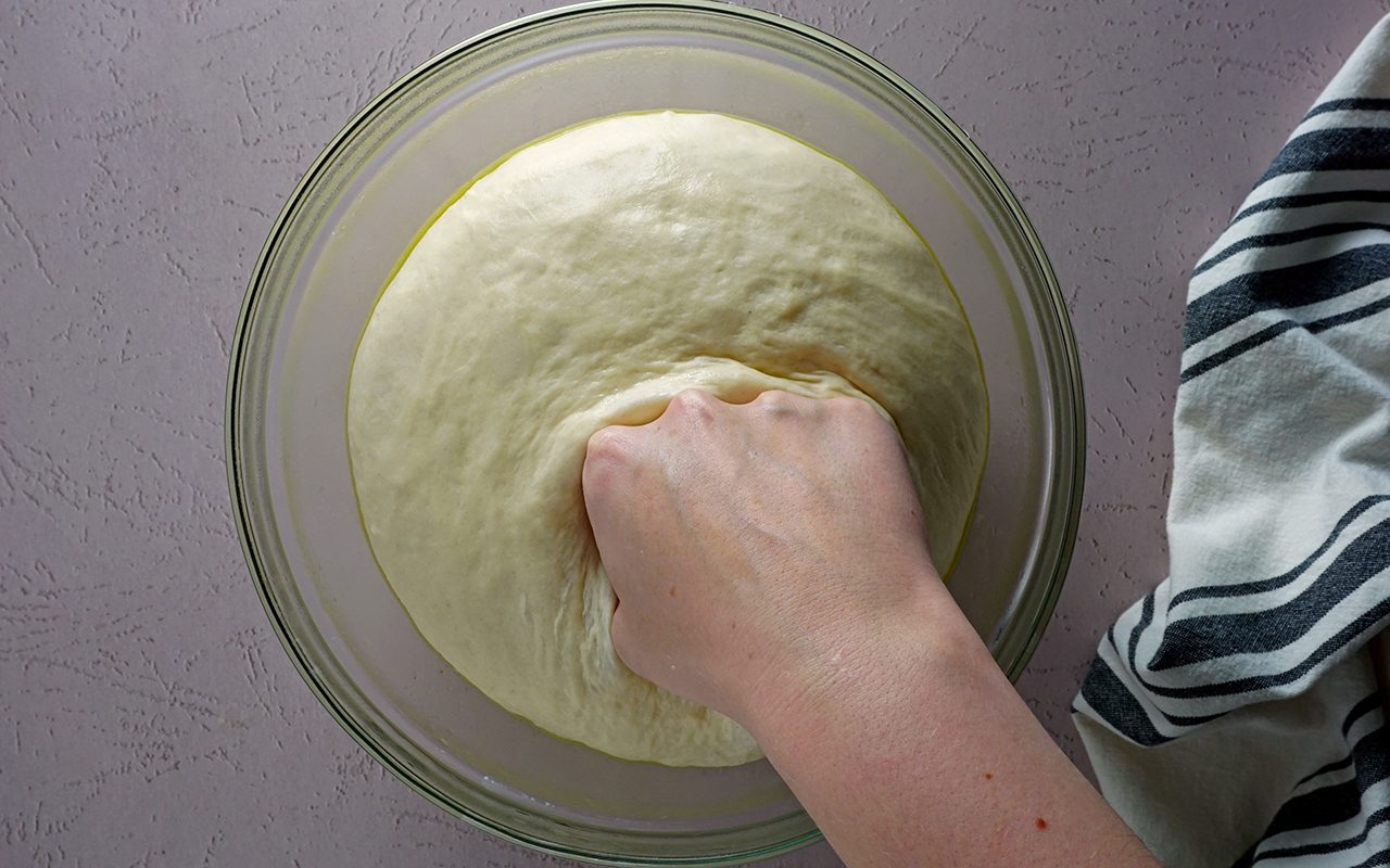 Shape Cinnamon Crunch Bagels Panera 041921 Toh 09