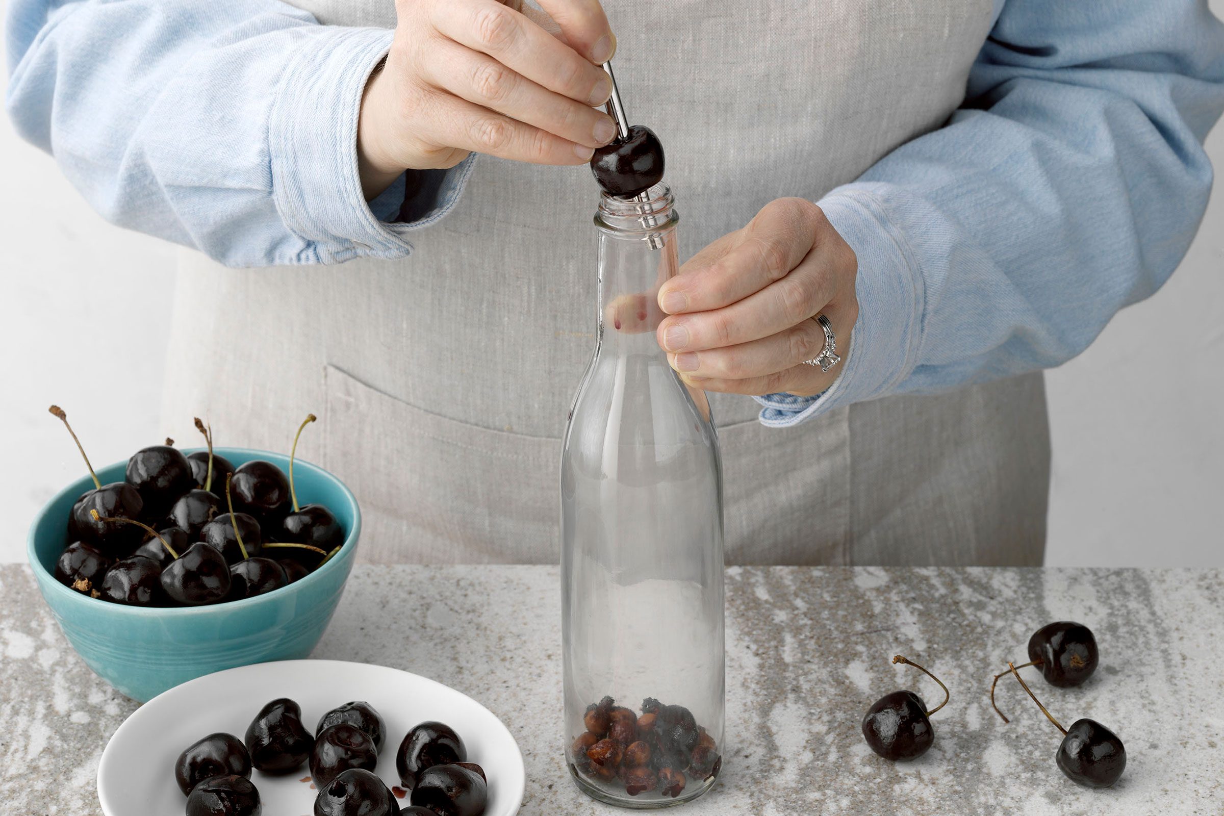 How to Pit Cherries with or Without a Cherry Pitter