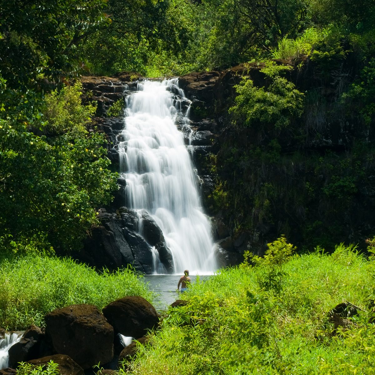 Long exposure of the Waimea Waterfall on Oahu