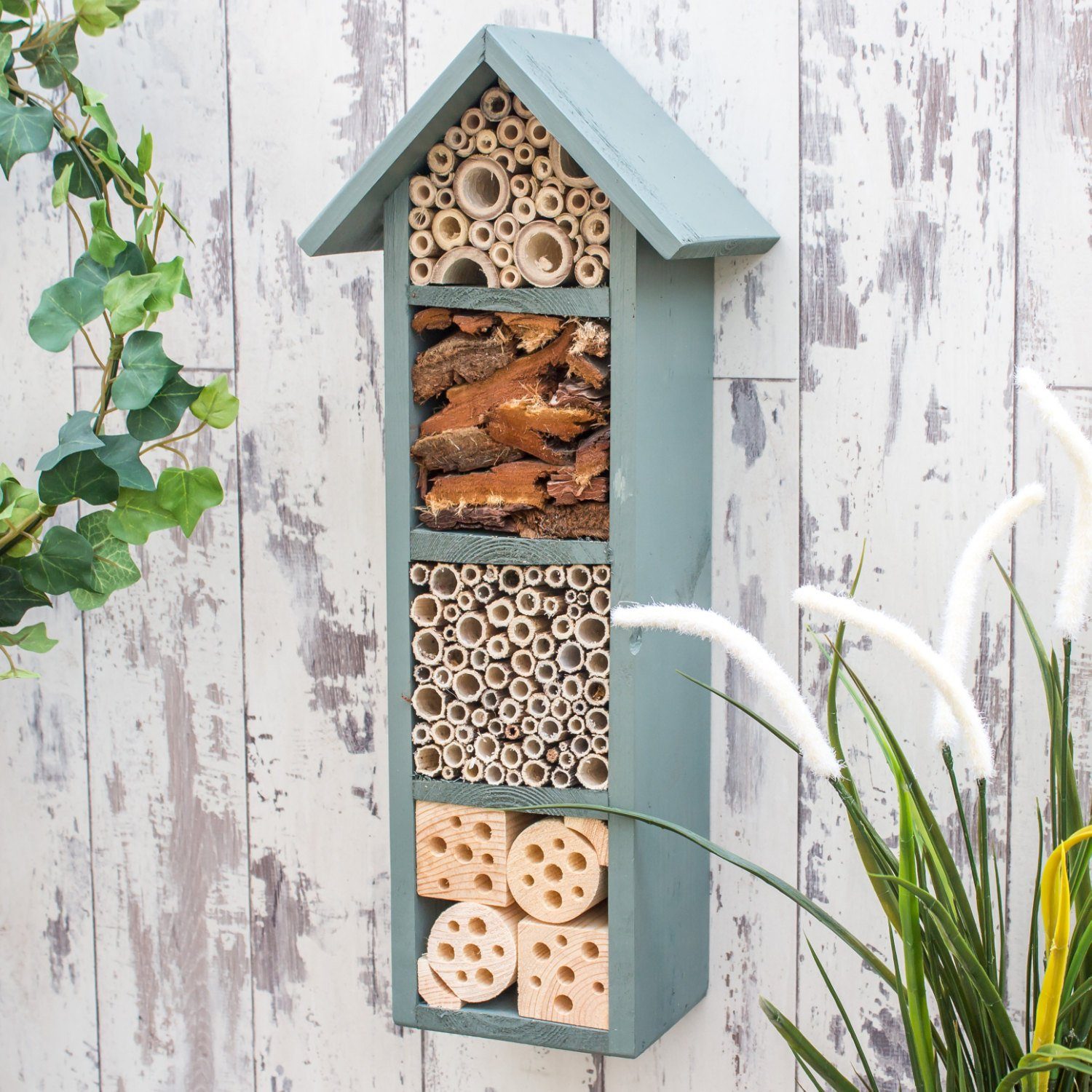 Bee Hotel