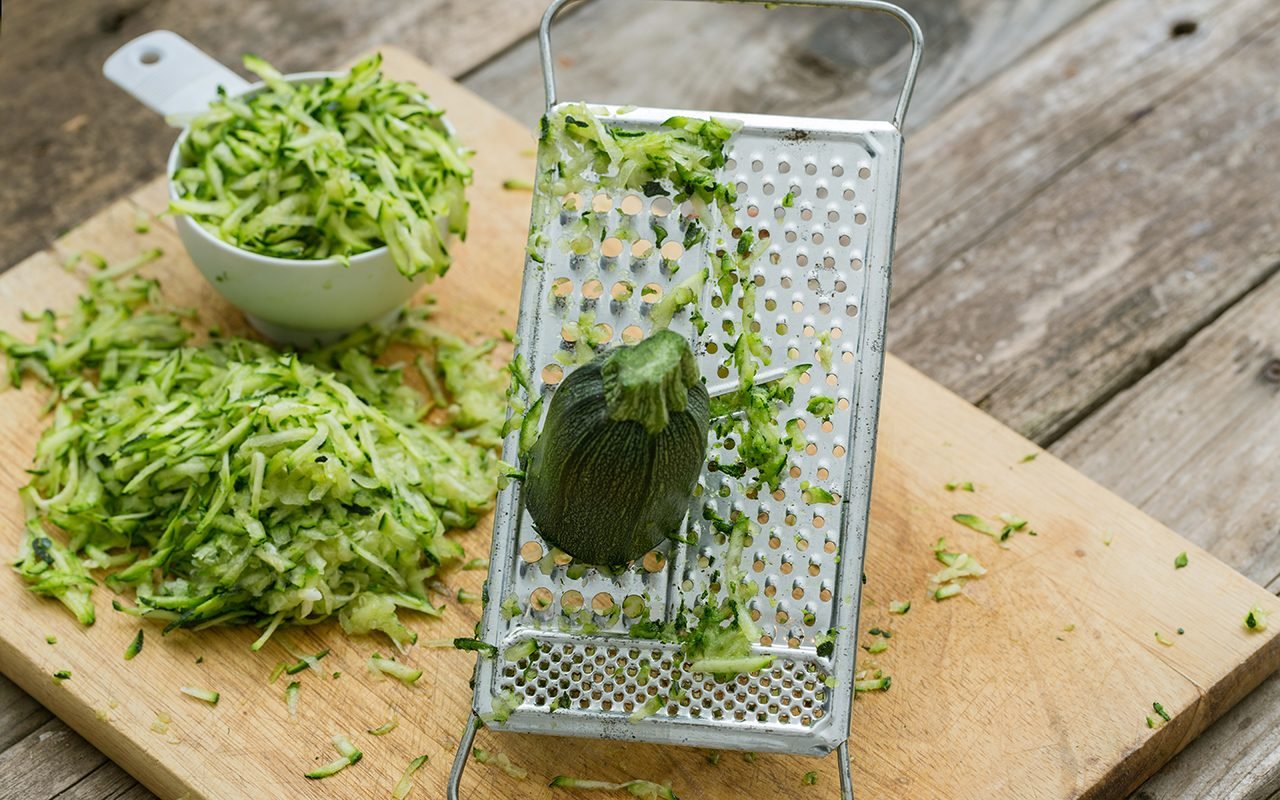 How to Grate Zucchini 4 Ways