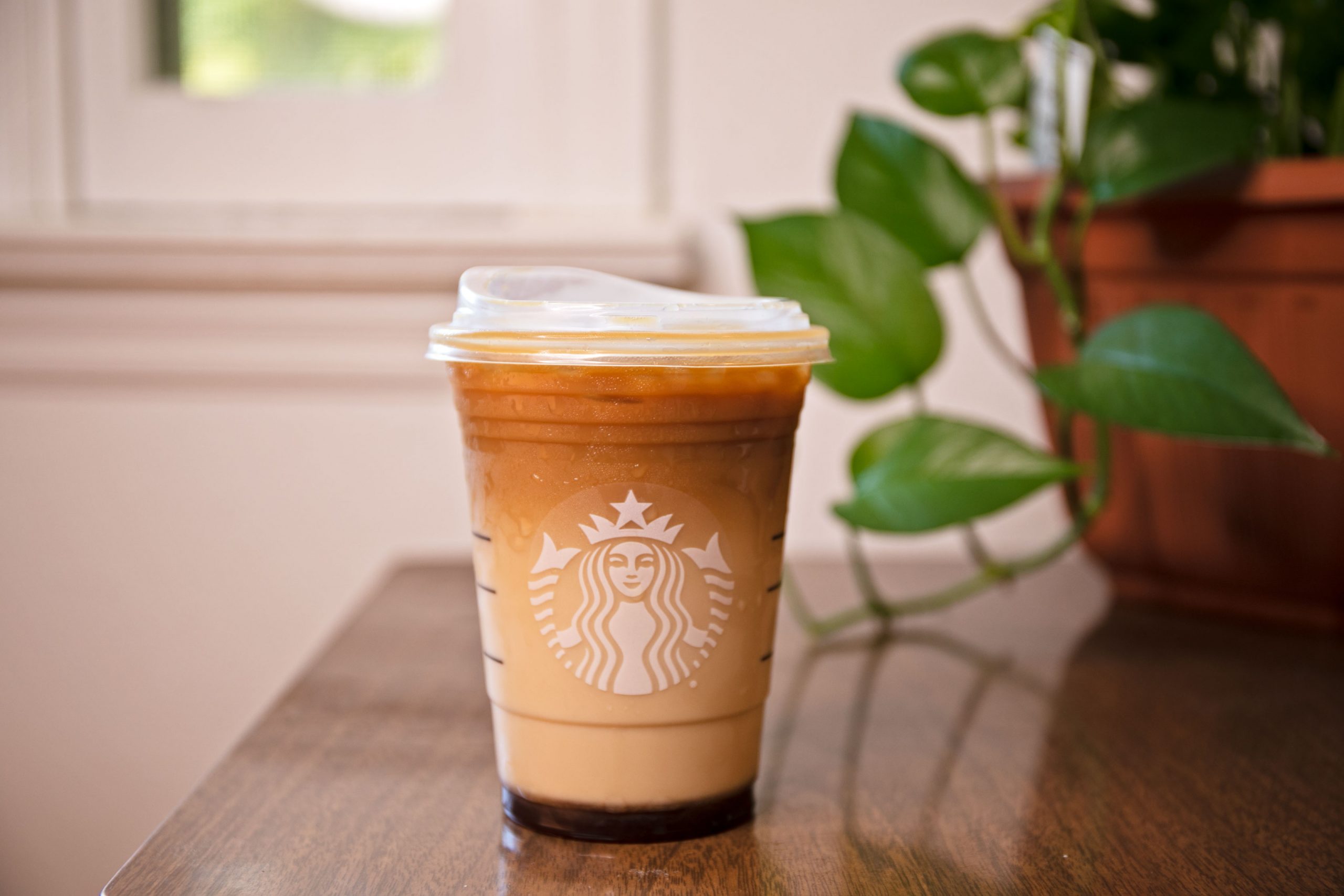 I Tried Starbucks’ New Apple Crisp Macchiato—Here’s What I Thought