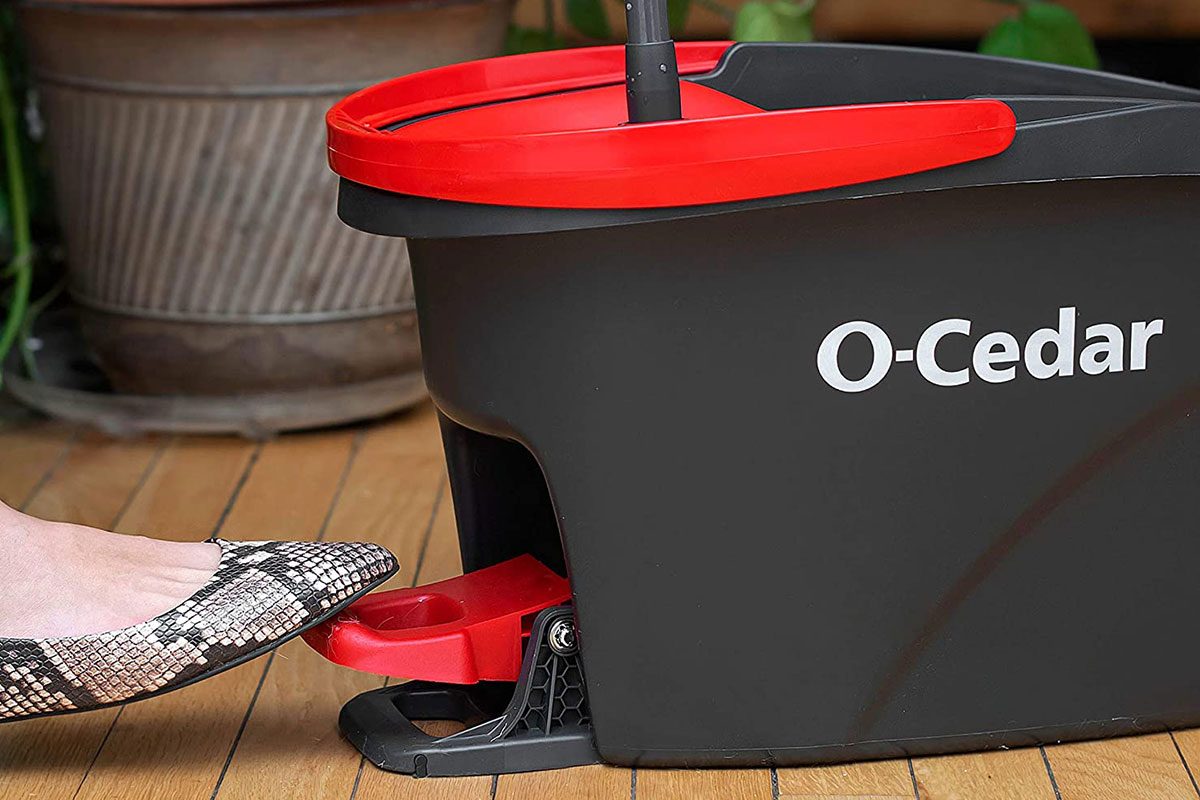 This Mop and Bucket Set Has Over 9,000 5-Star Reviews on Amazon