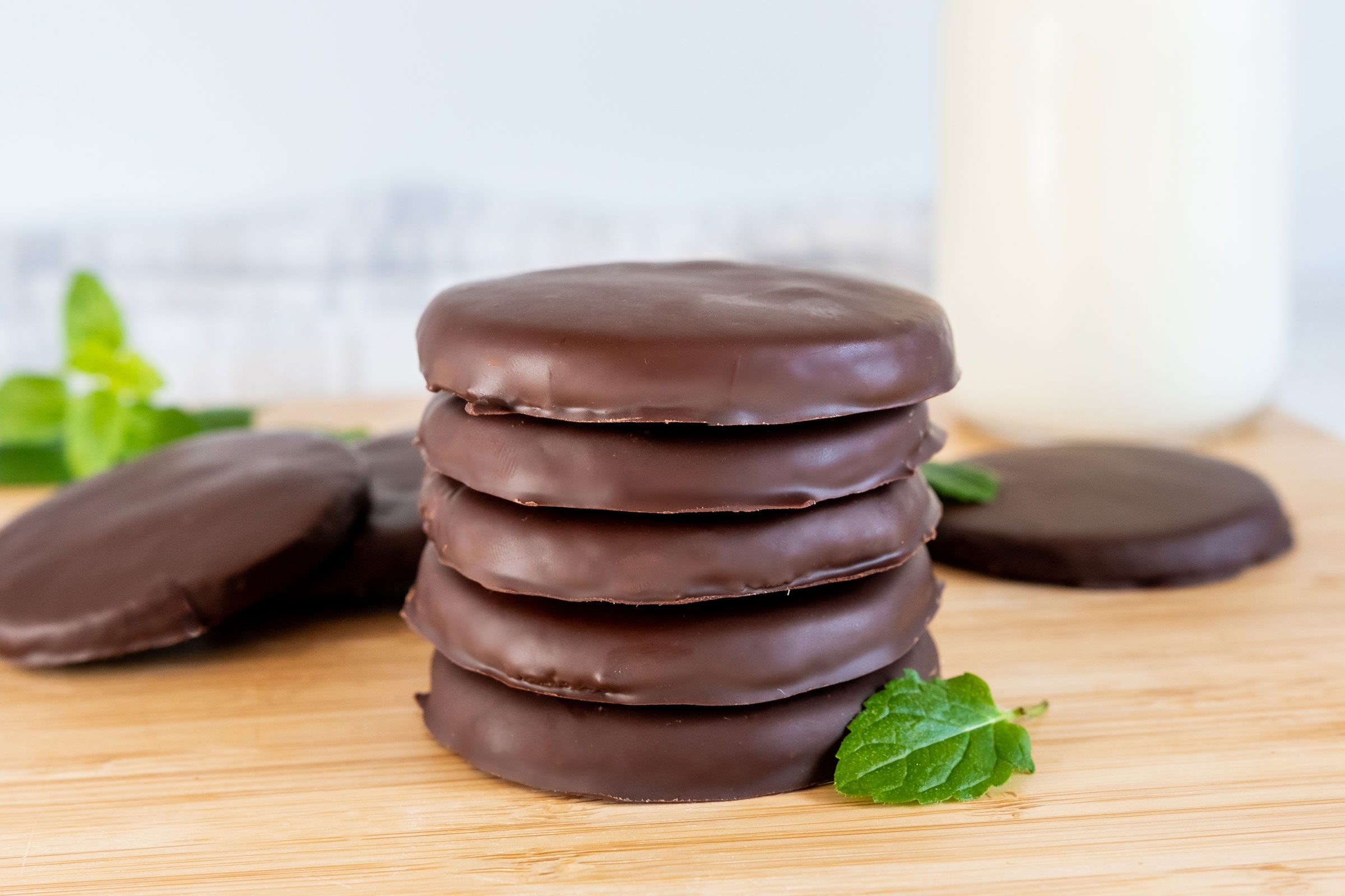 How to Make Homemade Thin Mint Cookies