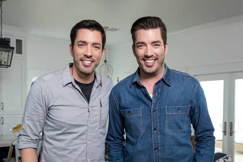 This Is How the Property Brothers Really Feel About Open Shelving in Kitchens