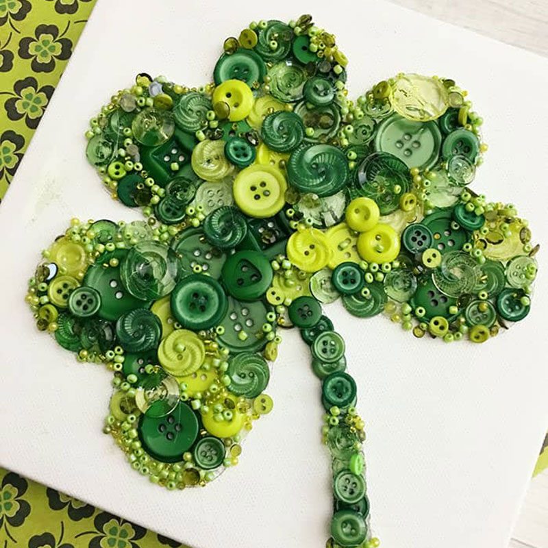 St. Patricks Day Clover Button Art Tutoiral On Fleece Fun 700 By 1000