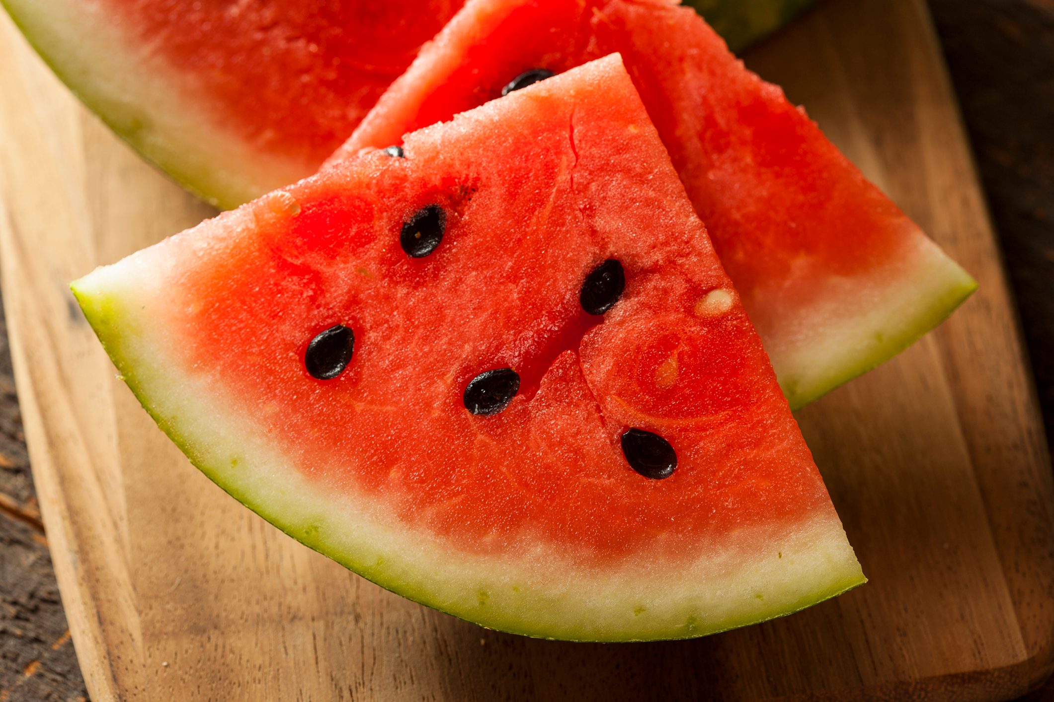 Can You Eat Both Black and White Watermelon Seeds?