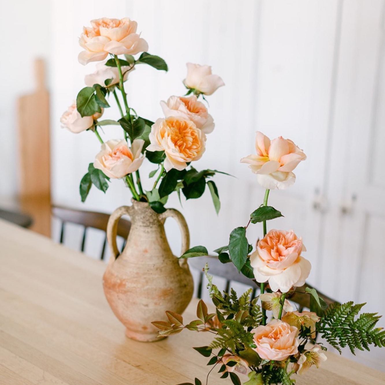 30 Simple Flower Arrangement Ideas That You Can Create at Home