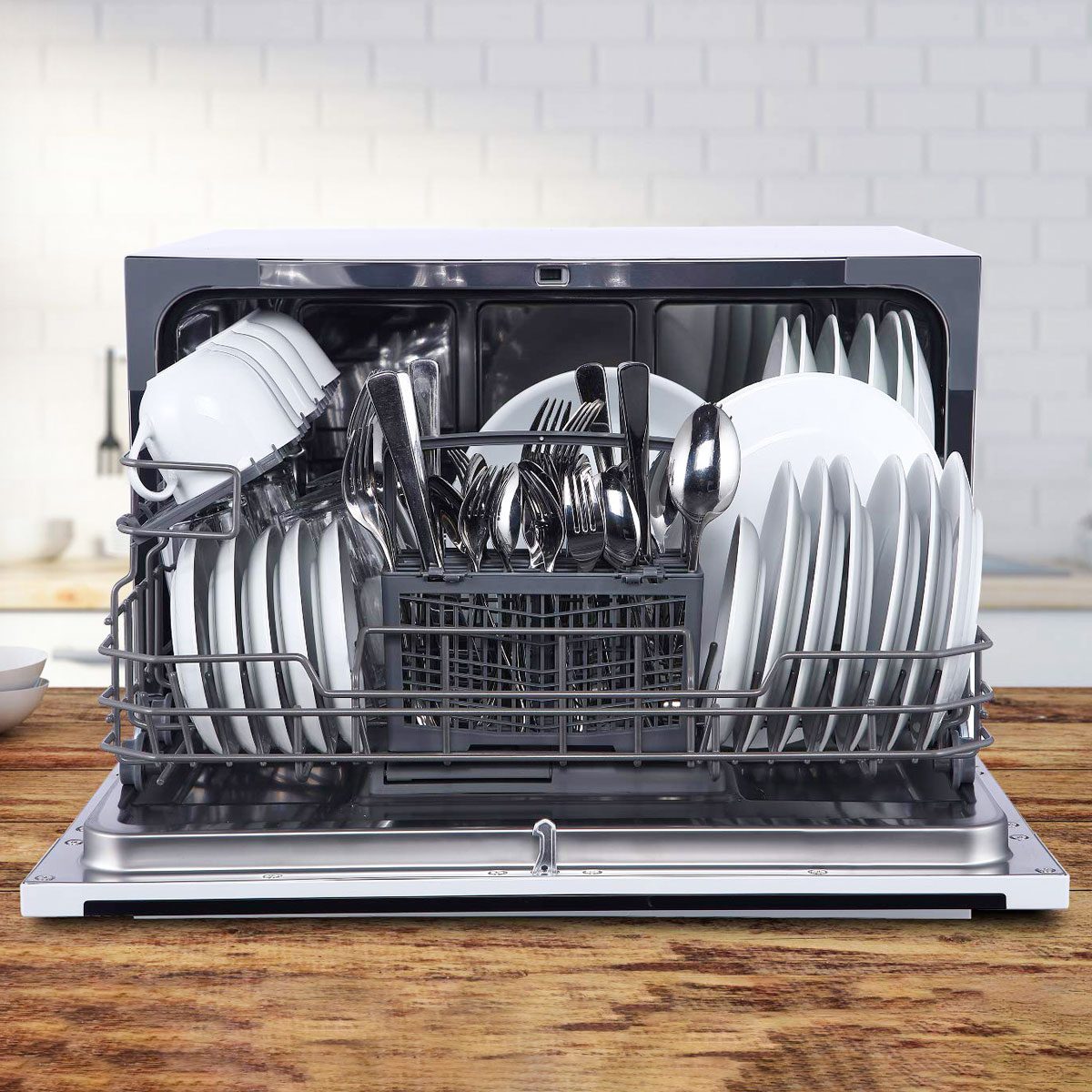The Best Countertop Dishwashers You Can Buy for Portable Cleaning