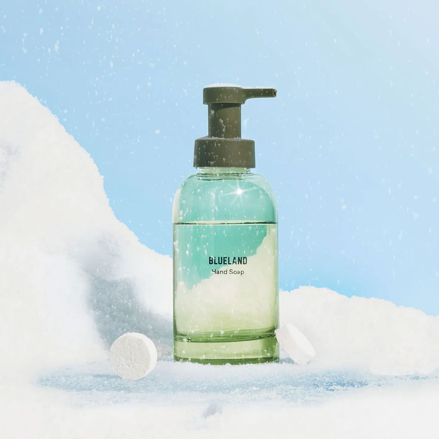 The Internet Can’t Get Enough of These Blueland Hand Soap Tablets