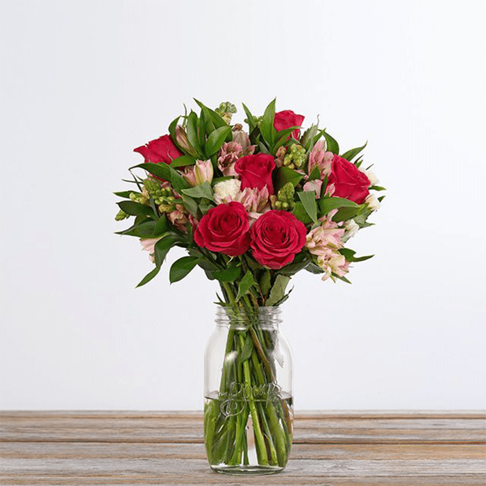 Valentines Day Arrangement Ecomm Via Bouqs.com