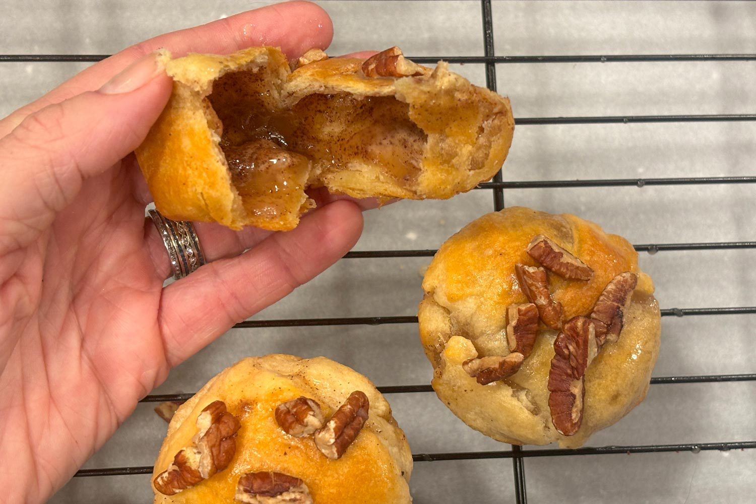 Mama Kelce Dinner Rolls Gael Fashingbauer Cooper For Toh