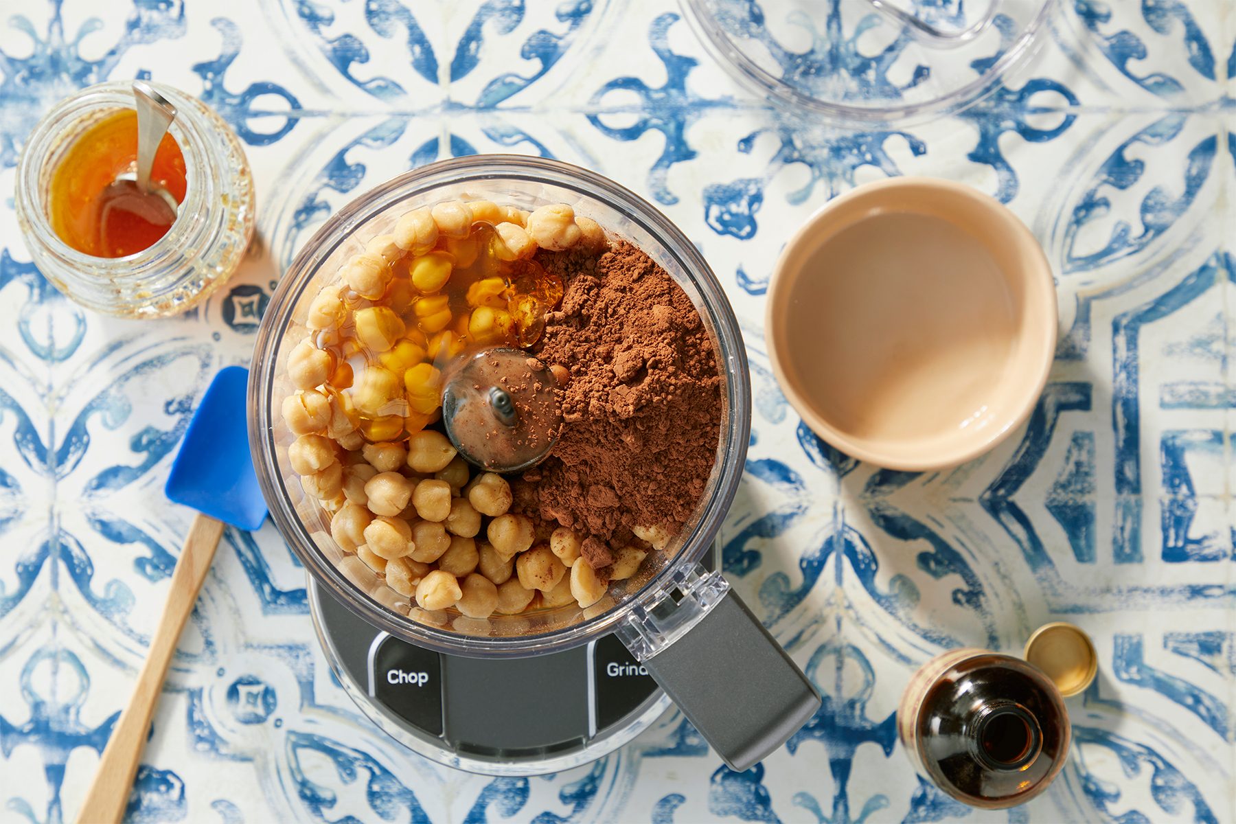 Chocolate Hummus Toham25 254676 Dr 02 16 9b 1