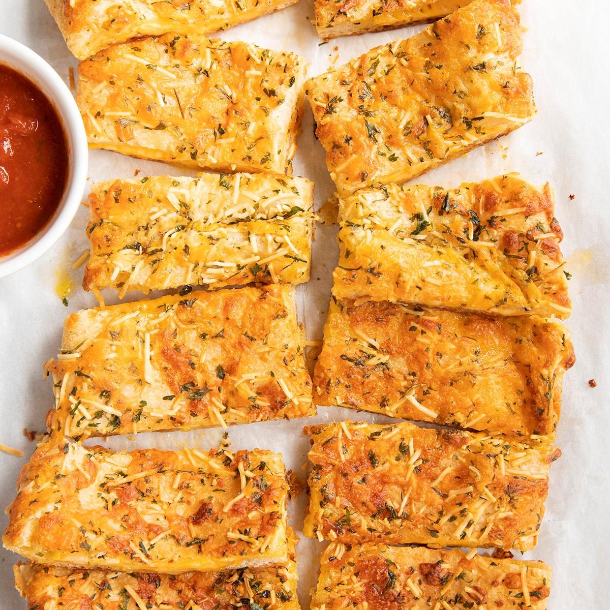 Copycat Domino’s Cheesy Bread