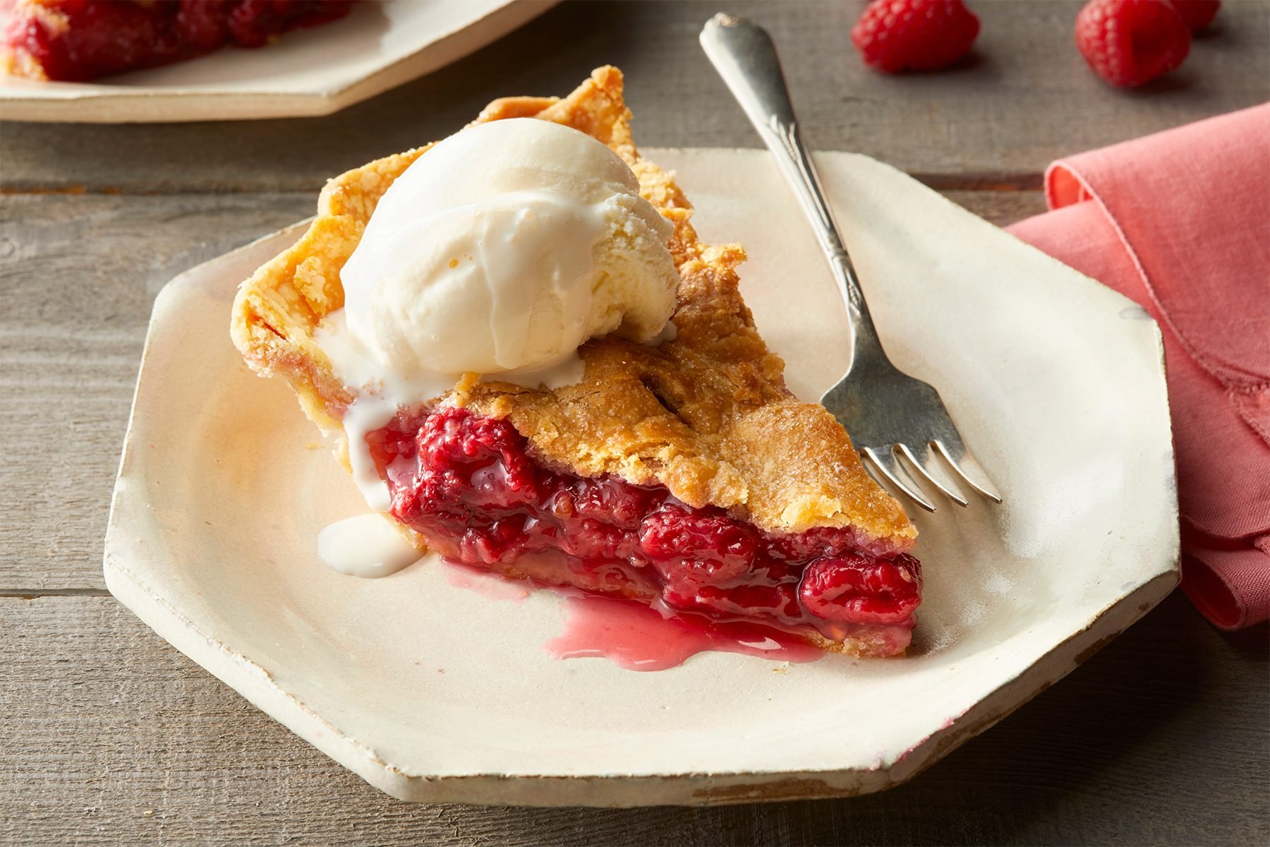 Favorite Fresh Raspberry Pie Tohjj24 29824 Dr 11 15 5b