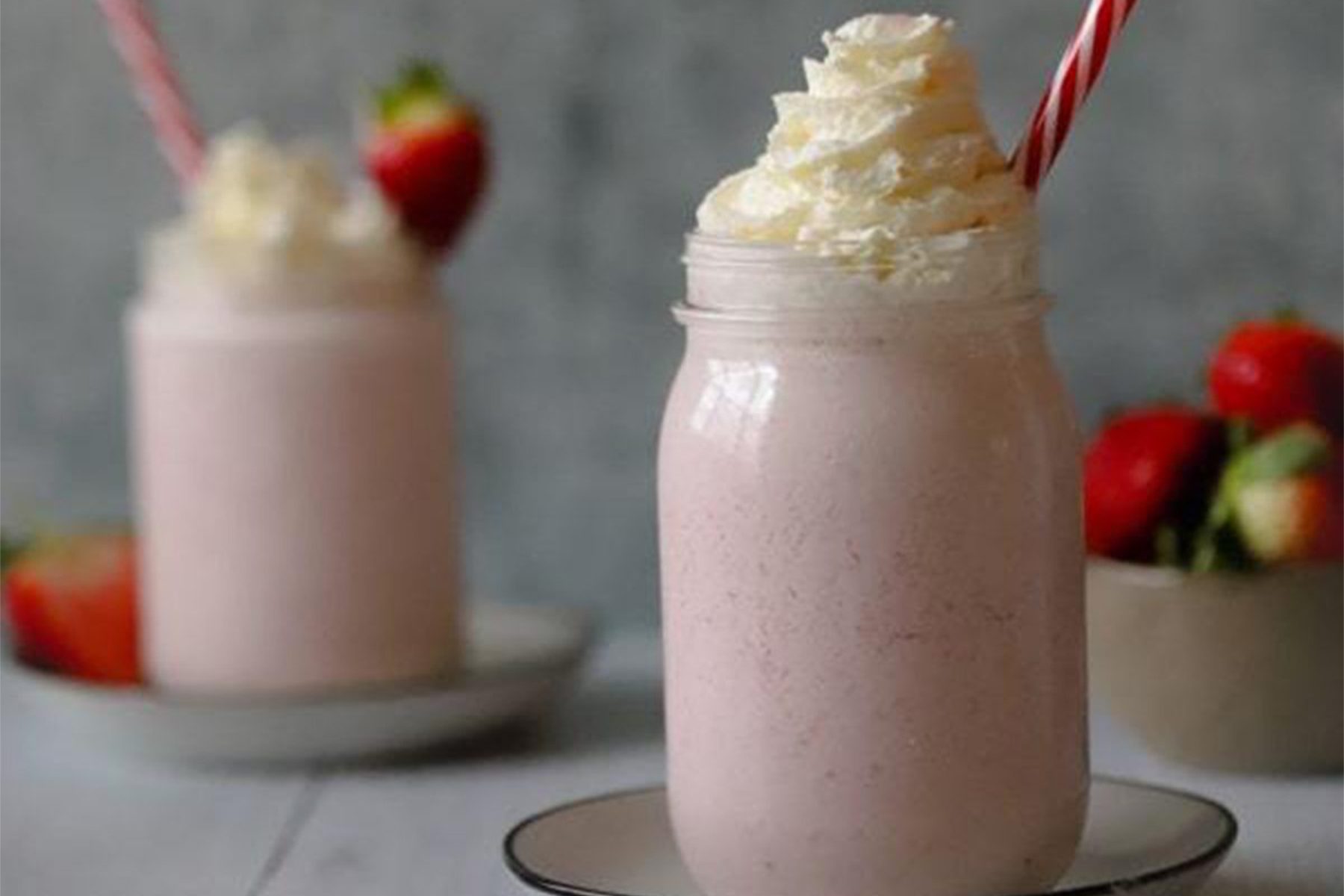 Keto Strawberry Cheesecake Shake Vertical1 A