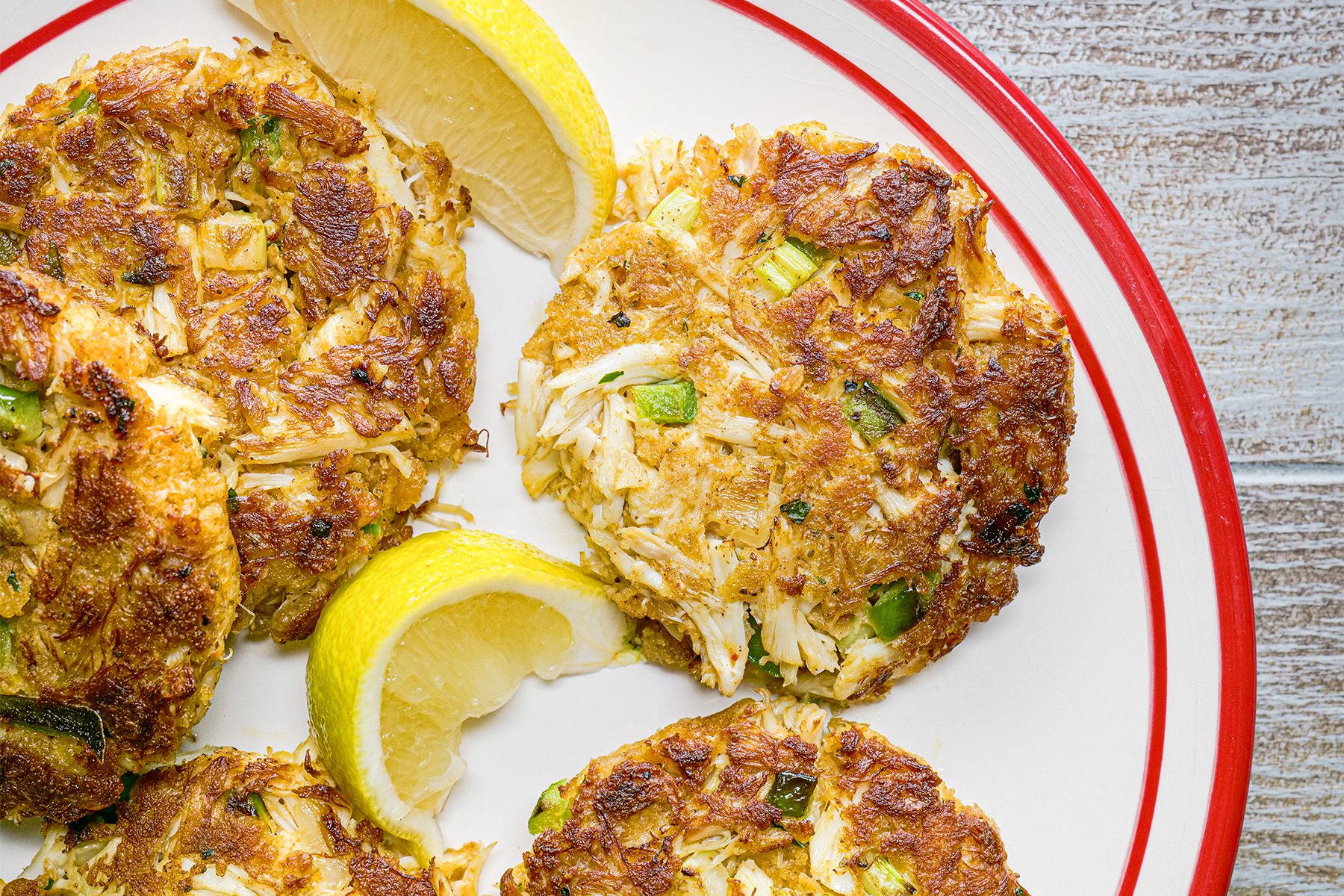 Classic Crab Cakes Tohvp24 10830 Mf 04 10 1