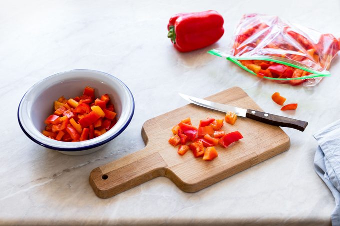 Preparation of organic vegetables for freezing