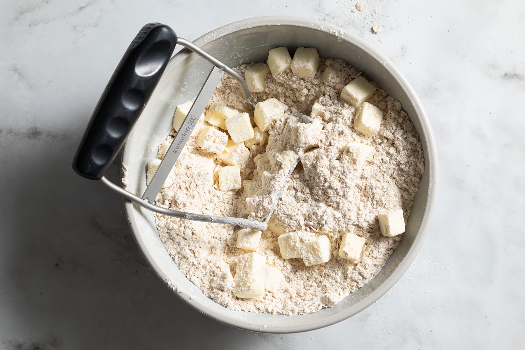 Strawberry Rhubarb Bars Ft24 53755 St 0411 2