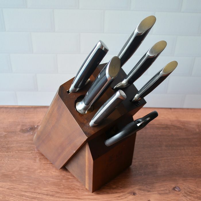 Toha24 Cangshan Helena Knife Block Set Emily Way 02 Yvedit