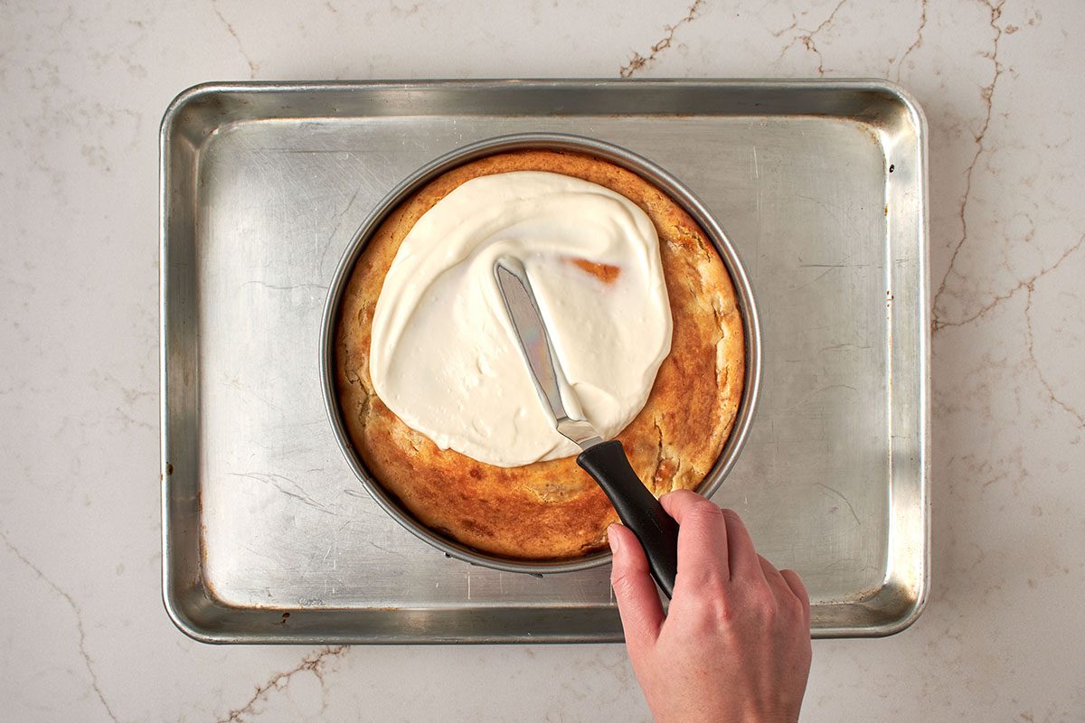 Spread sour cream mixture on top