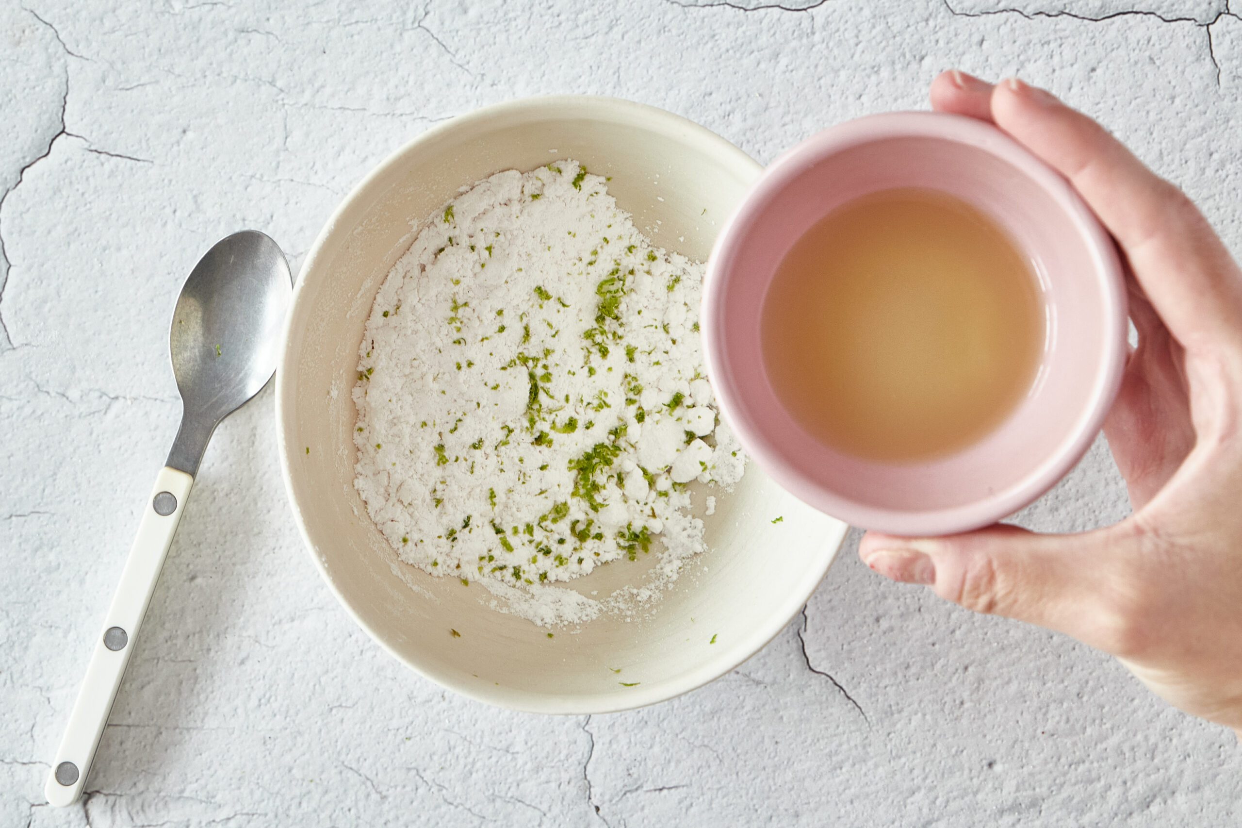 Make the key lime cookie glaze