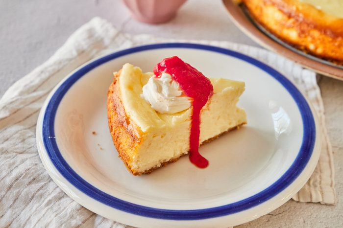Easy cheesecake is your new favorite dessert!