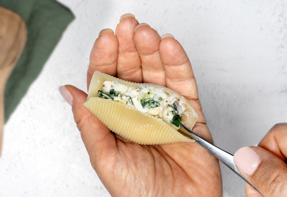 Vegetarian Stuffed Shells Tohd24 24678 Orlycatz 03