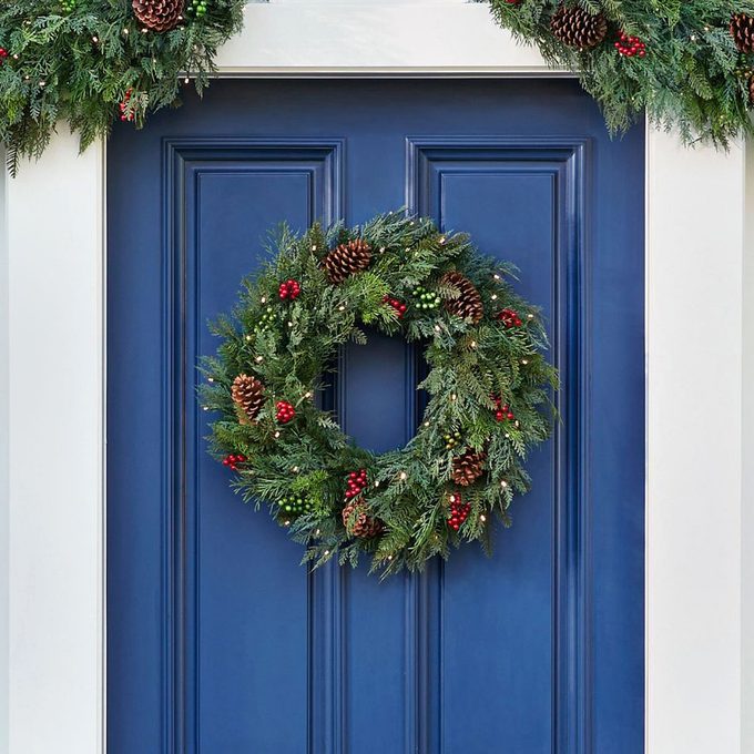Balsam Hill Winter Evergreen Wreath Ecomm 01 Via Balsamhill.com