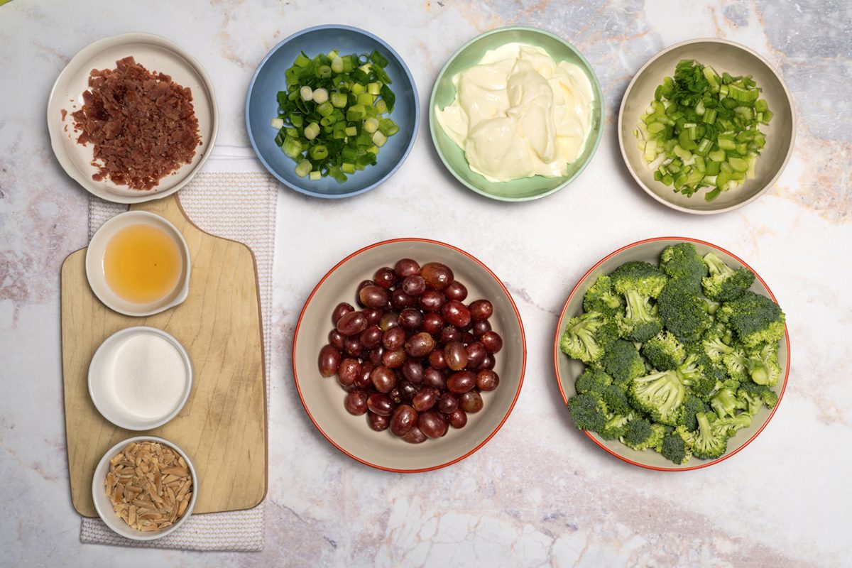 Broccoli Grape Salad Tohd24 16732 Orlycatz 3