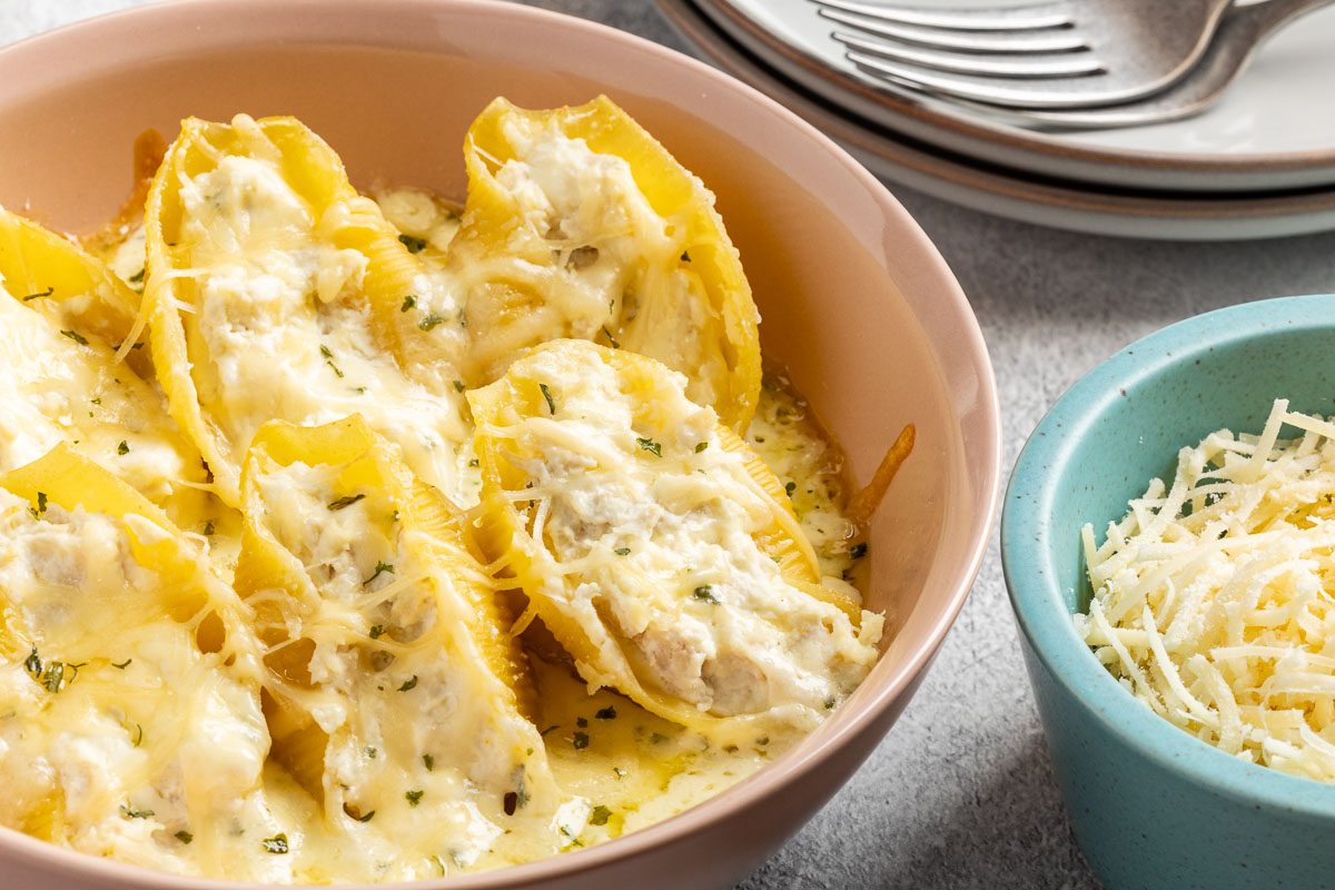 Chicken-Ricotta Stuffed Shells