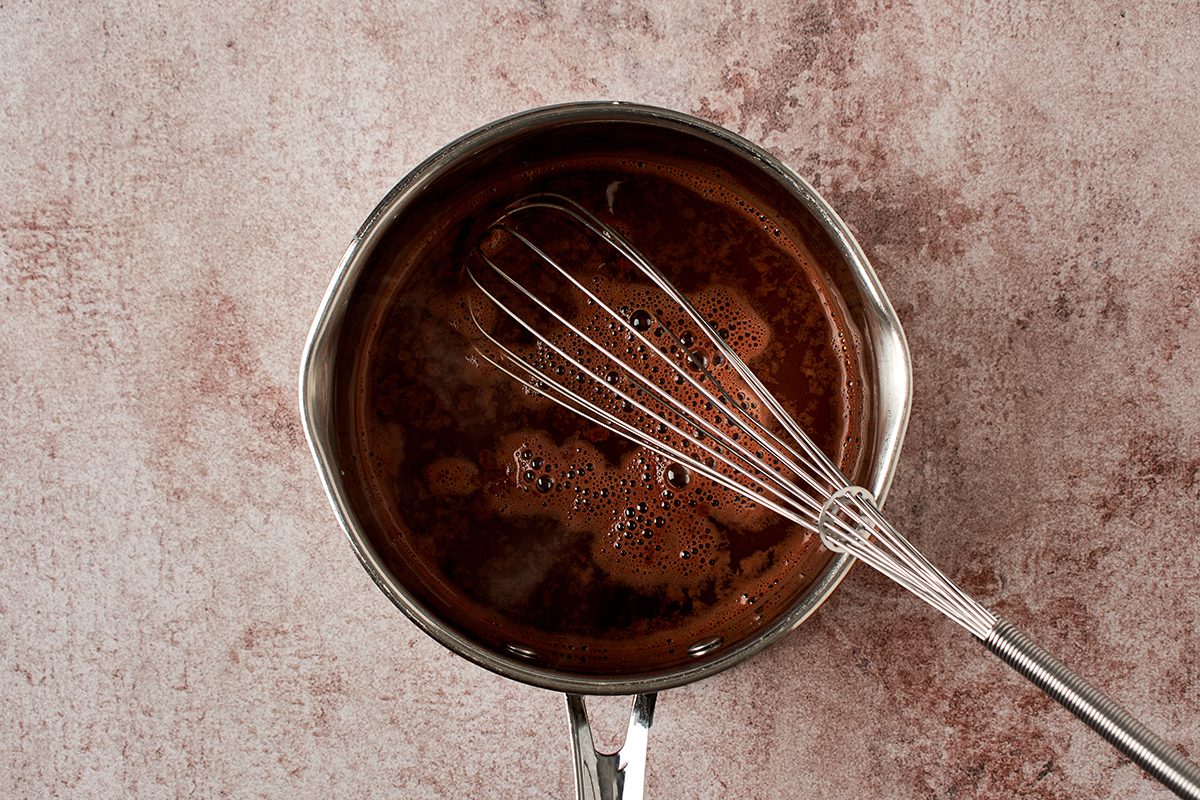 Make the chocolate sauce