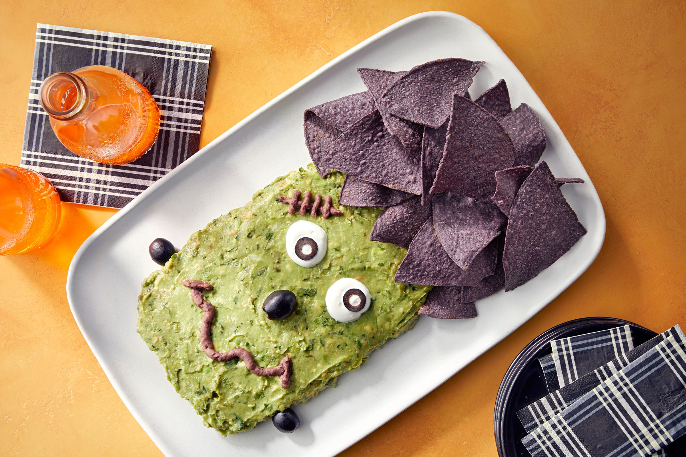 Halloween Guacamole 